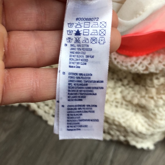 Pink and cream laced skirt - Picture 6 of 6